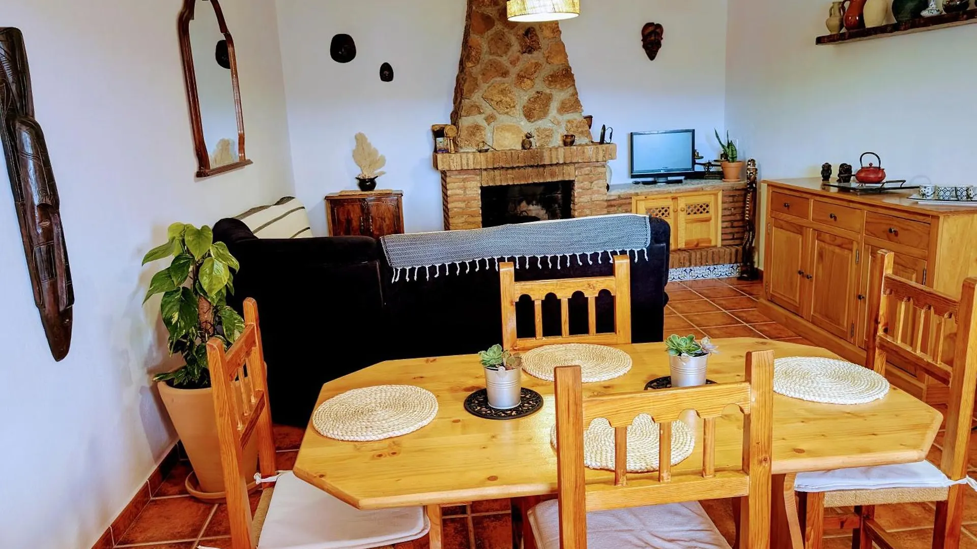Casa Rural Para 4 Personas En Ohanes - El Cortijo Escondido, La Uva 0*,  Spain